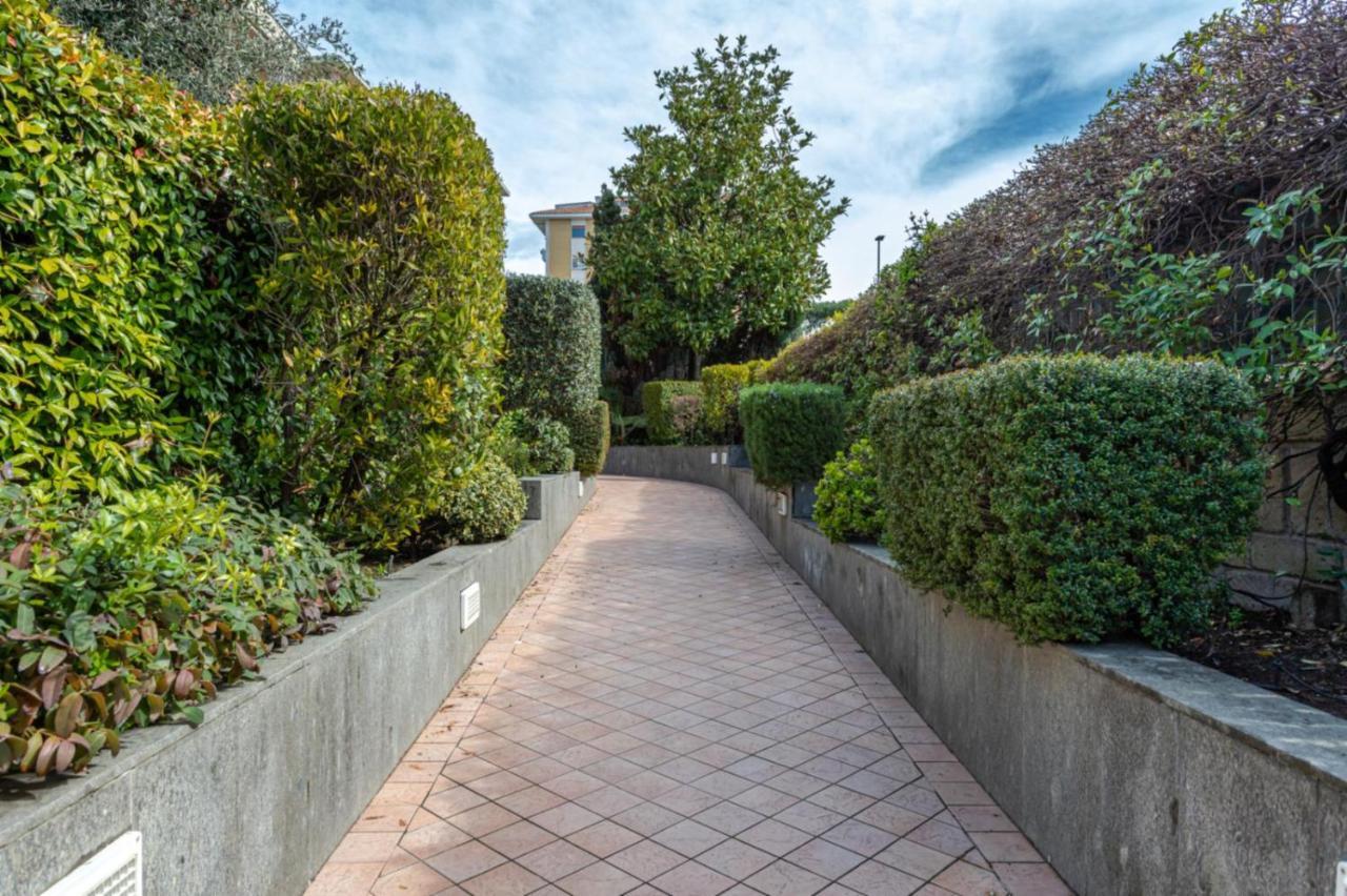 Elfaro Kitty - Stylish Apartment Close To S. Peter Roma Exterior foto